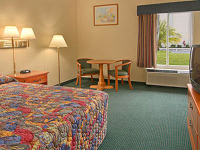 Baymont Inn & Suites Orlando/Universal Area Номер фото